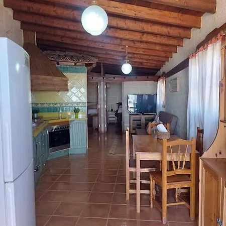 Con Piscina Privada * Güimar